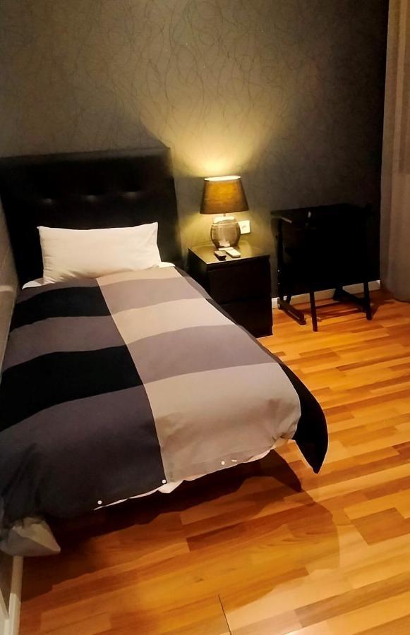 Single Rooms - Madrid, Madrid